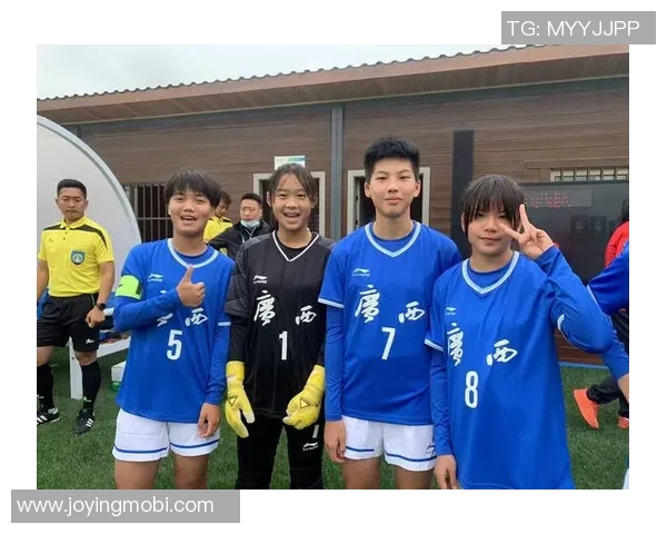 加油足球小将读后感：青春奋斗与团队精神的完美结合